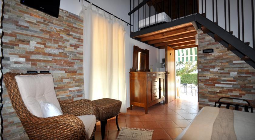 Agriturismo & Agricamping Serena Pastrengo Ngoại thất bức ảnh